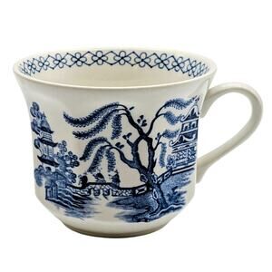Vintage J & G Meakin Willow Blue Transferware Teacup England